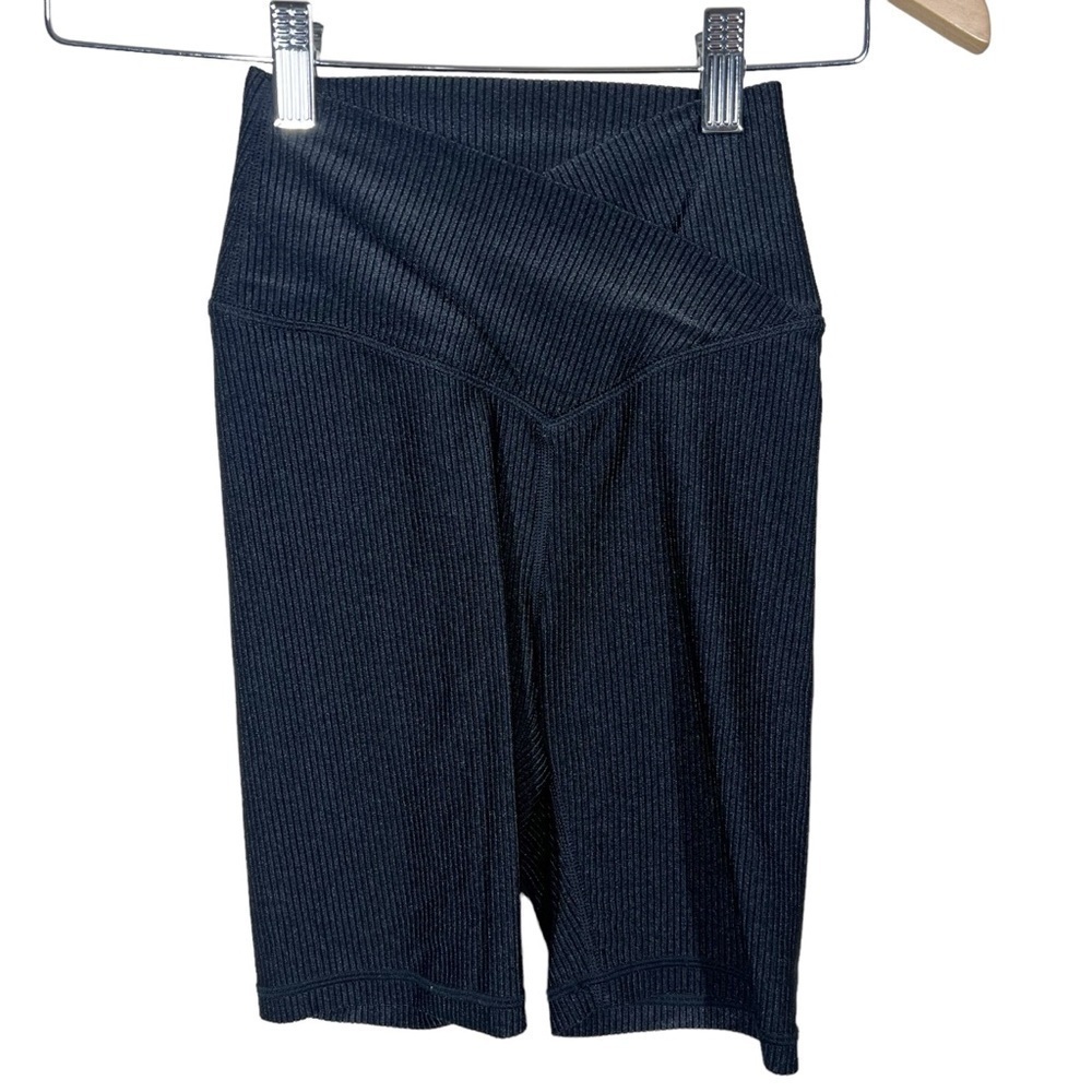Offline by aerie Womens Black Ribbed Hi-Rise 7” Inseam Bike Shorts Size XS